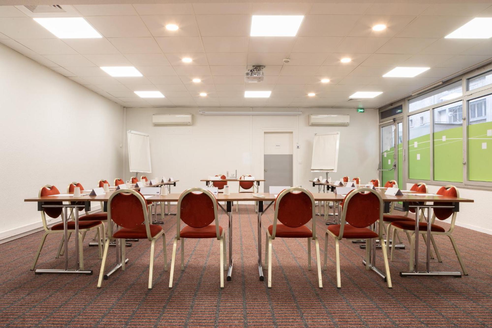 Hotel Express By Ihg 3*